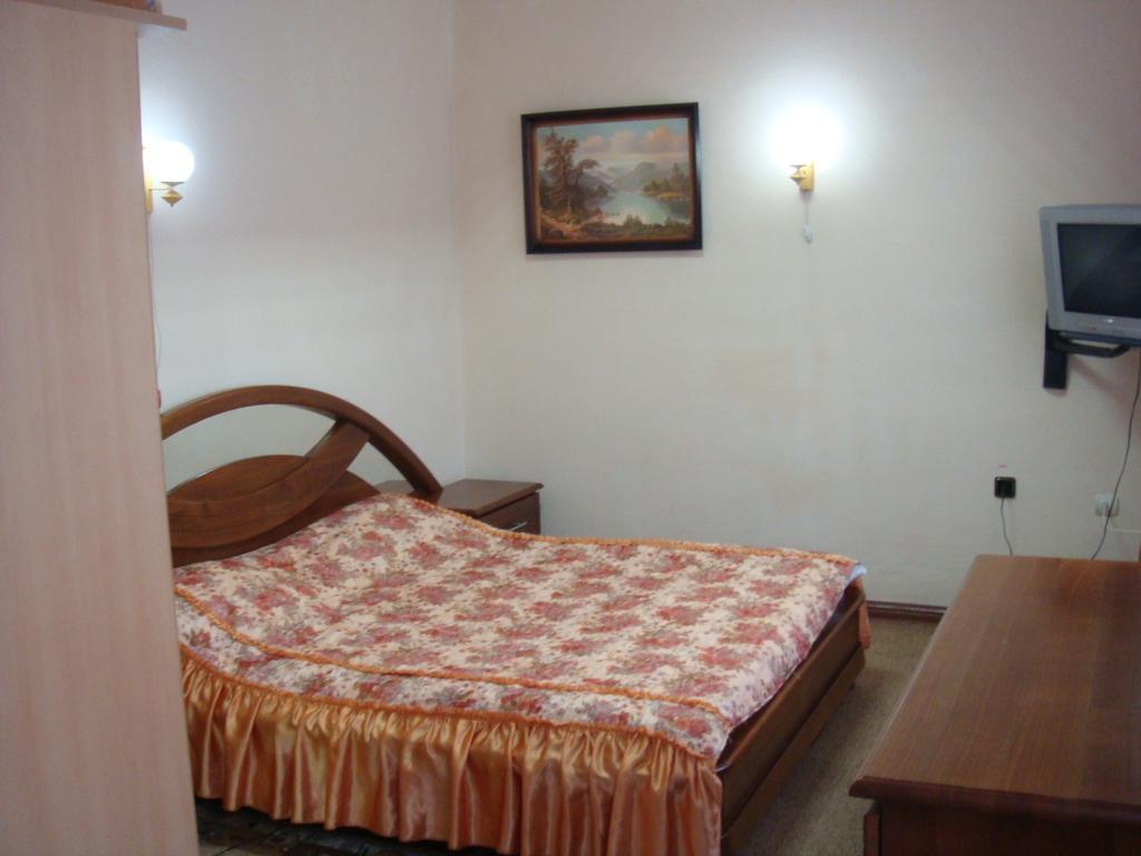 Filvarki-Centre Kamianets-Podilsky Chambre photo