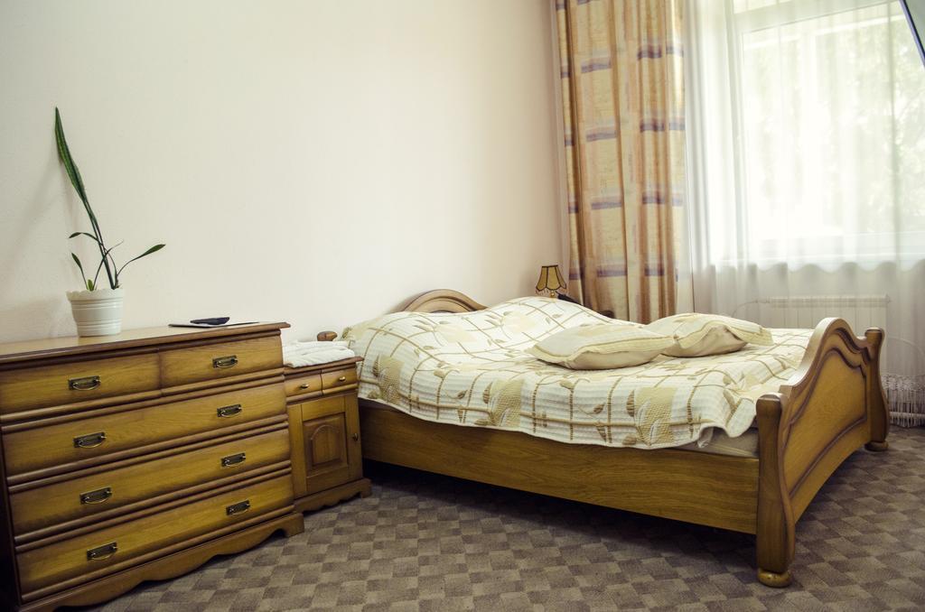 Filvarki-Centre Kamianets-Podilsky Extérieur photo
