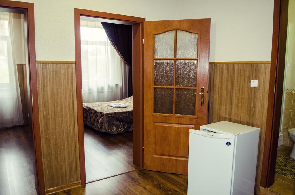 Filvarki-Centre Kamianets-Podilsky Extérieur photo