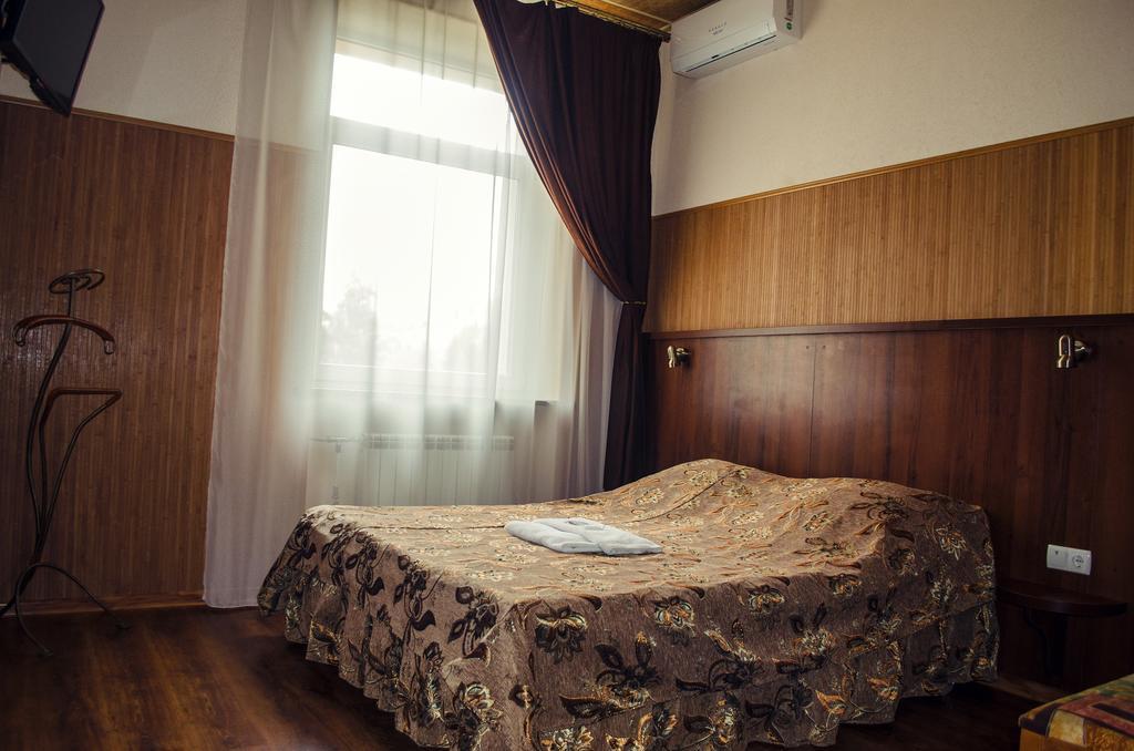 Filvarki-Centre Kamianets-Podilsky Extérieur photo